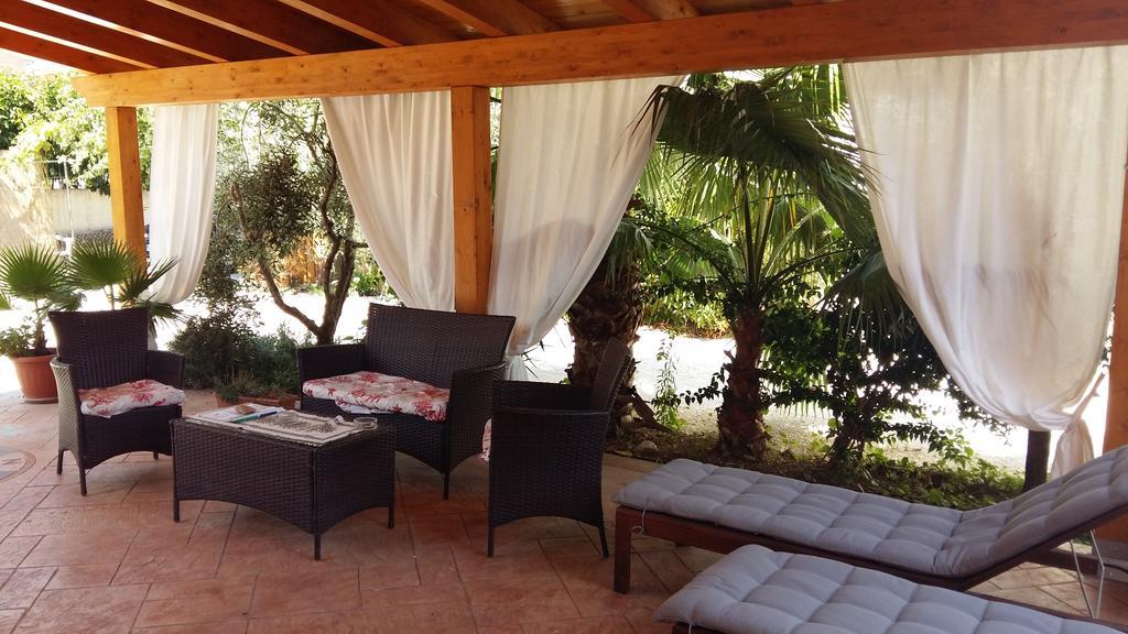 טרמולי Viola Di Mare Rooms And Parking מראה חיצוני תמונה