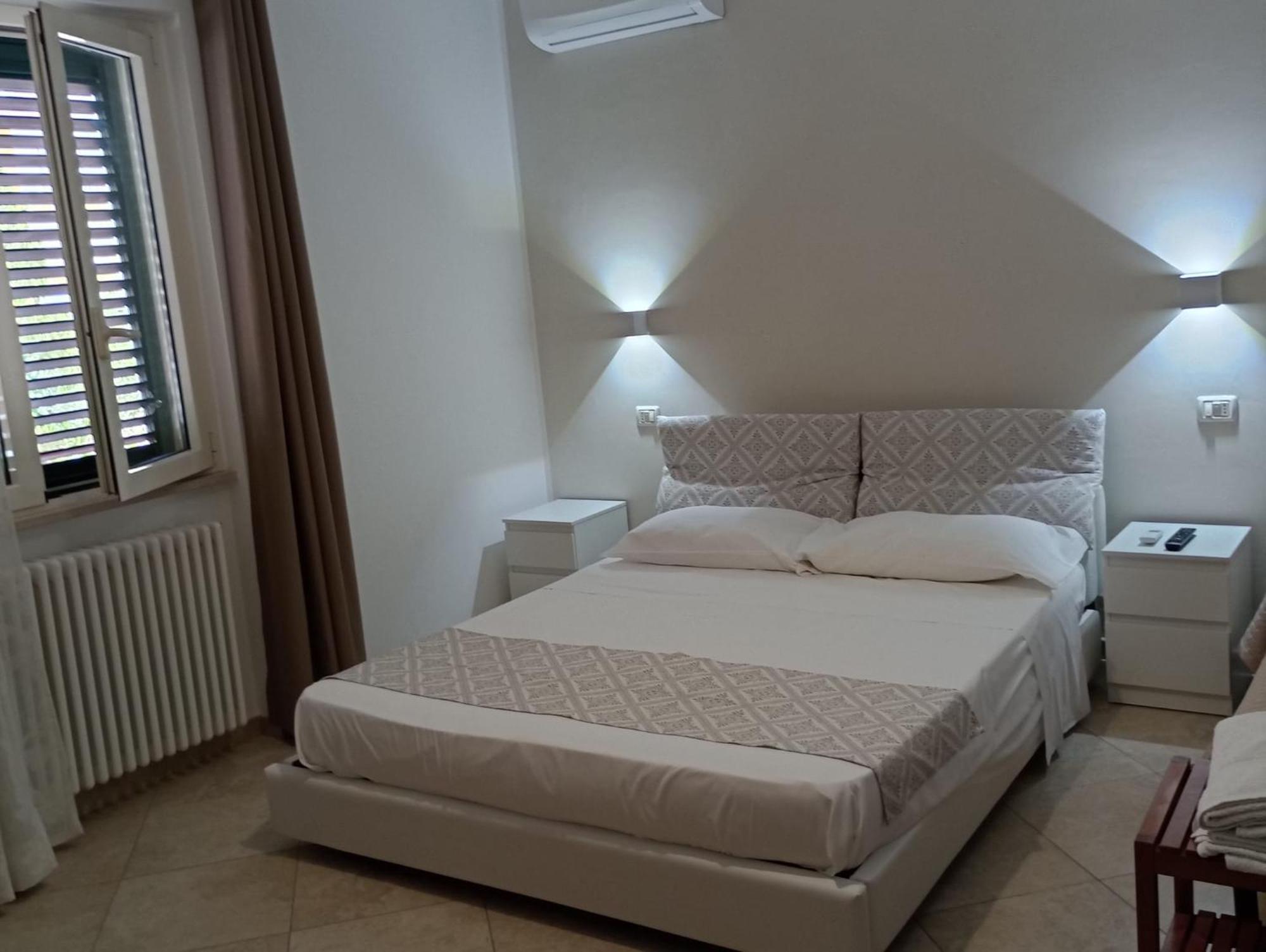 טרמולי Viola Di Mare Rooms And Parking מראה חיצוני תמונה