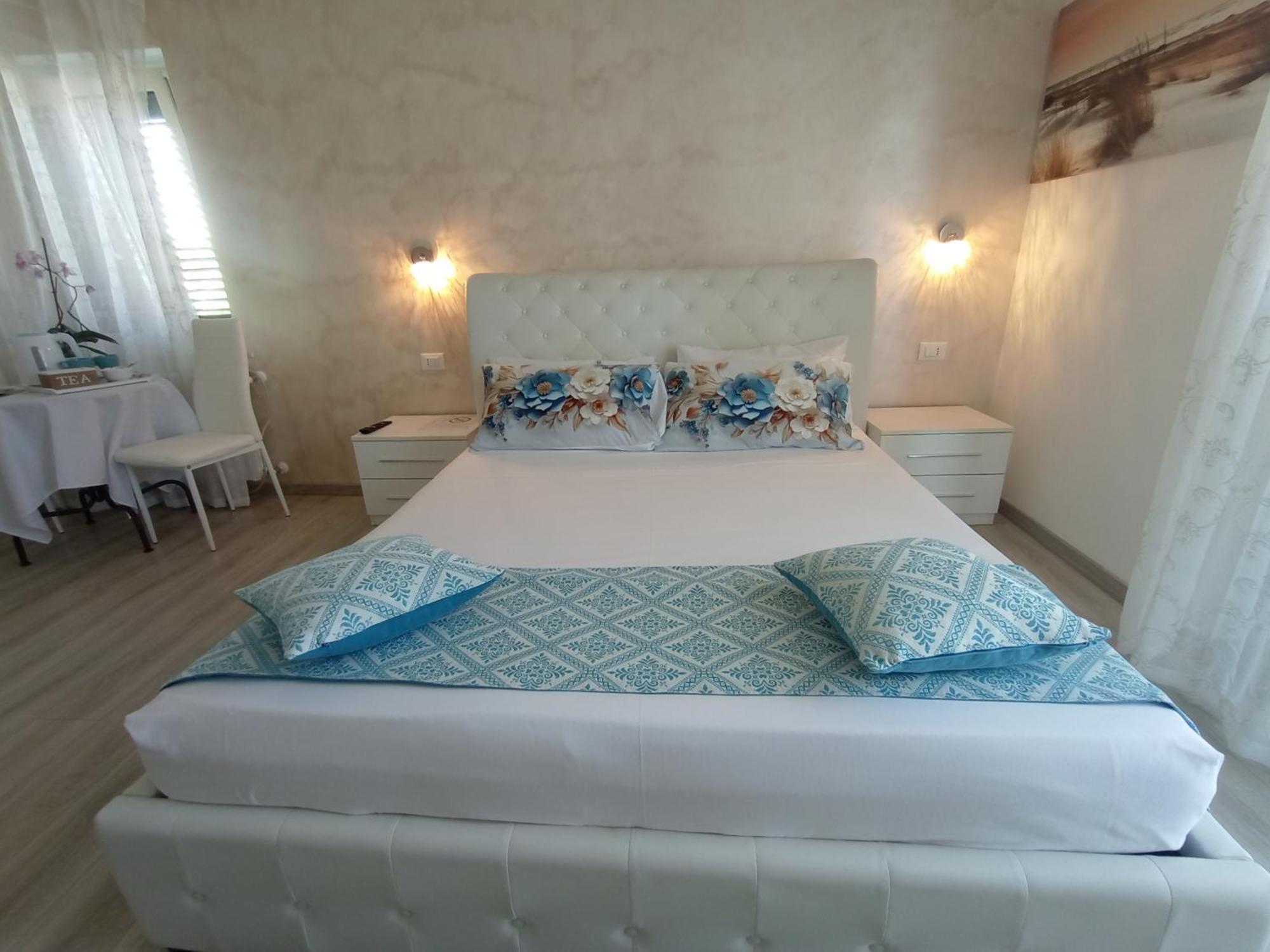 טרמולי Viola Di Mare Rooms And Parking מראה חיצוני תמונה